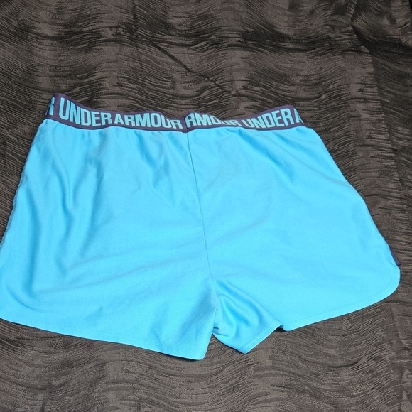 Under Armour Women's Blue Athletic Shorts - Picture 3 of 3